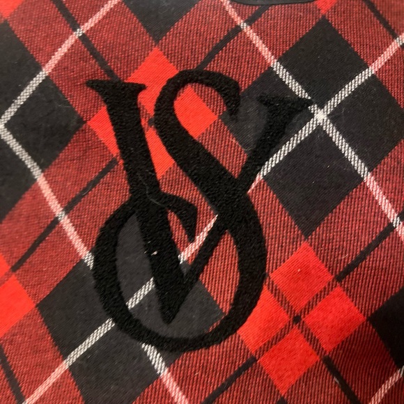 Victoria's Secret NWOT Red and Black Checkered Tote - Picture 6 of 8